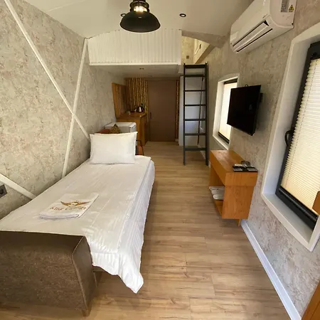 King Tiny House 住宿加早餐酒店